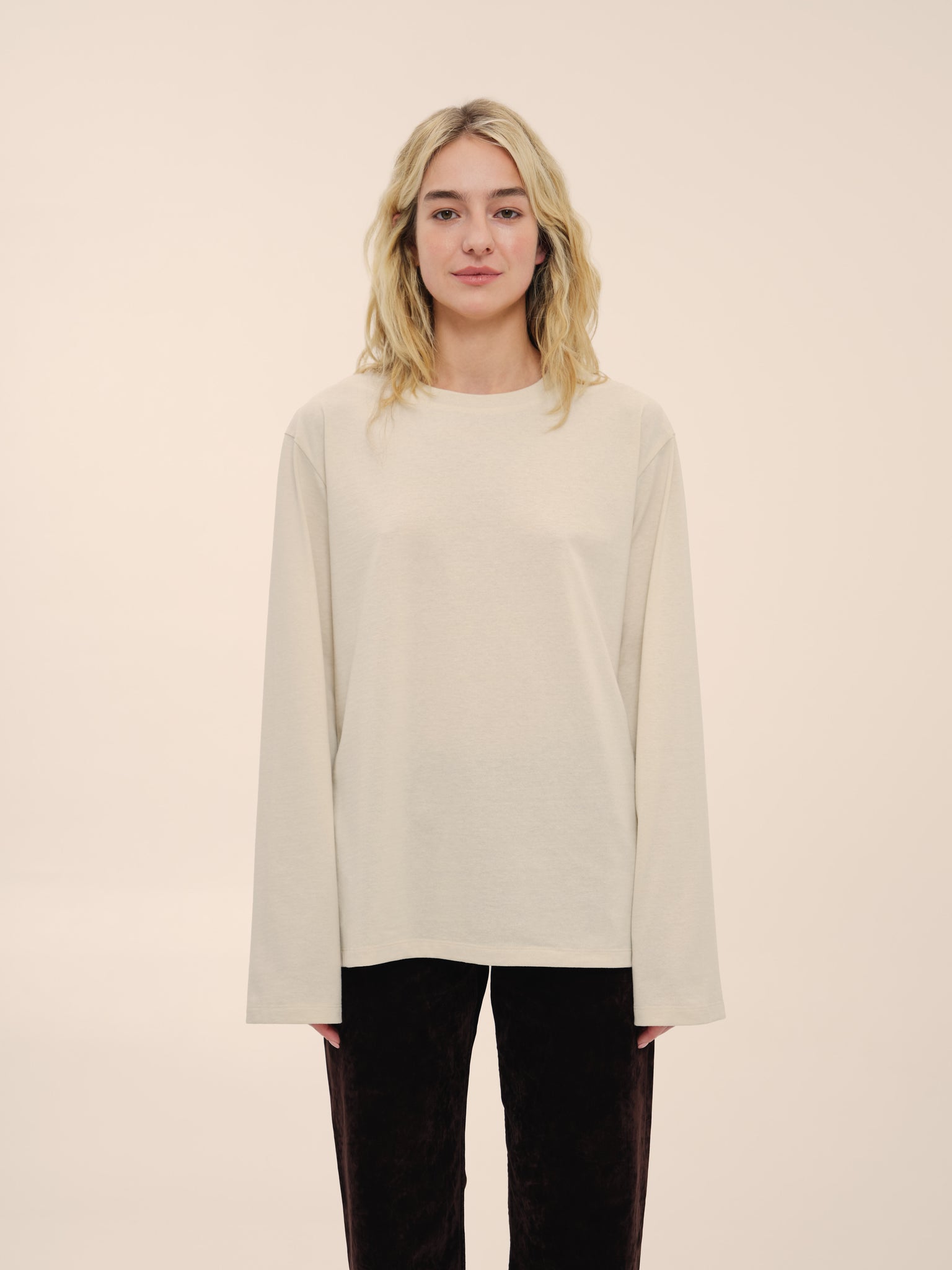 Longsleeve made of recycled cotton in milk color