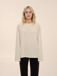 Longsleeve made of recycled cotton in milk color