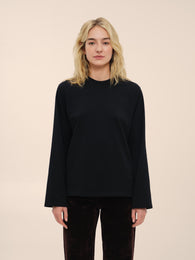 Longsleeve made of recycled cotton in black color