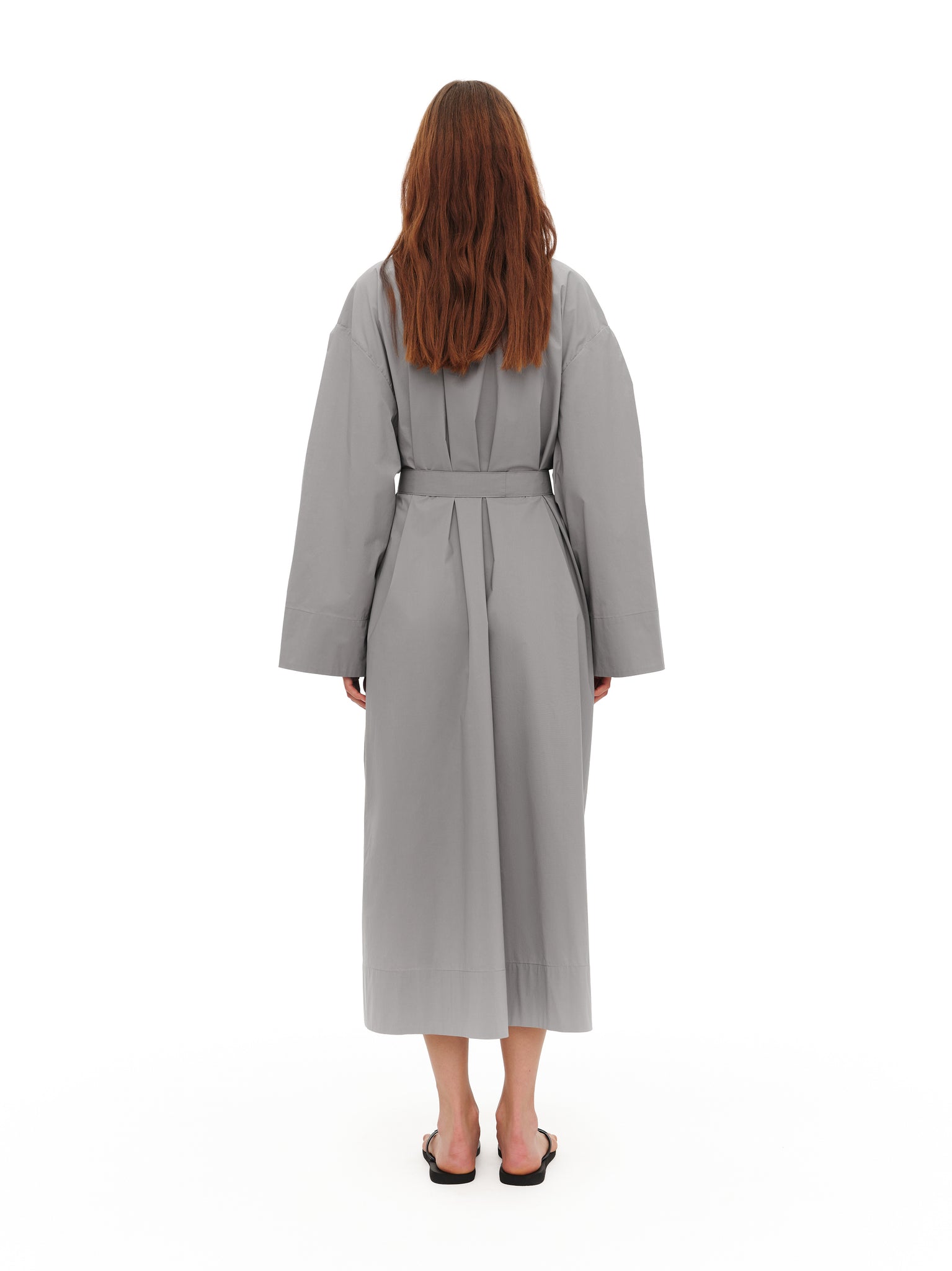 Grey straight-cut trench