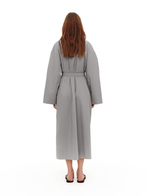 Grey straight-cut trench