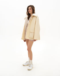 Oversized workwear cream jacket with a detachable collar