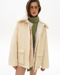 Oversized workwear cream jacket with a detachable collar