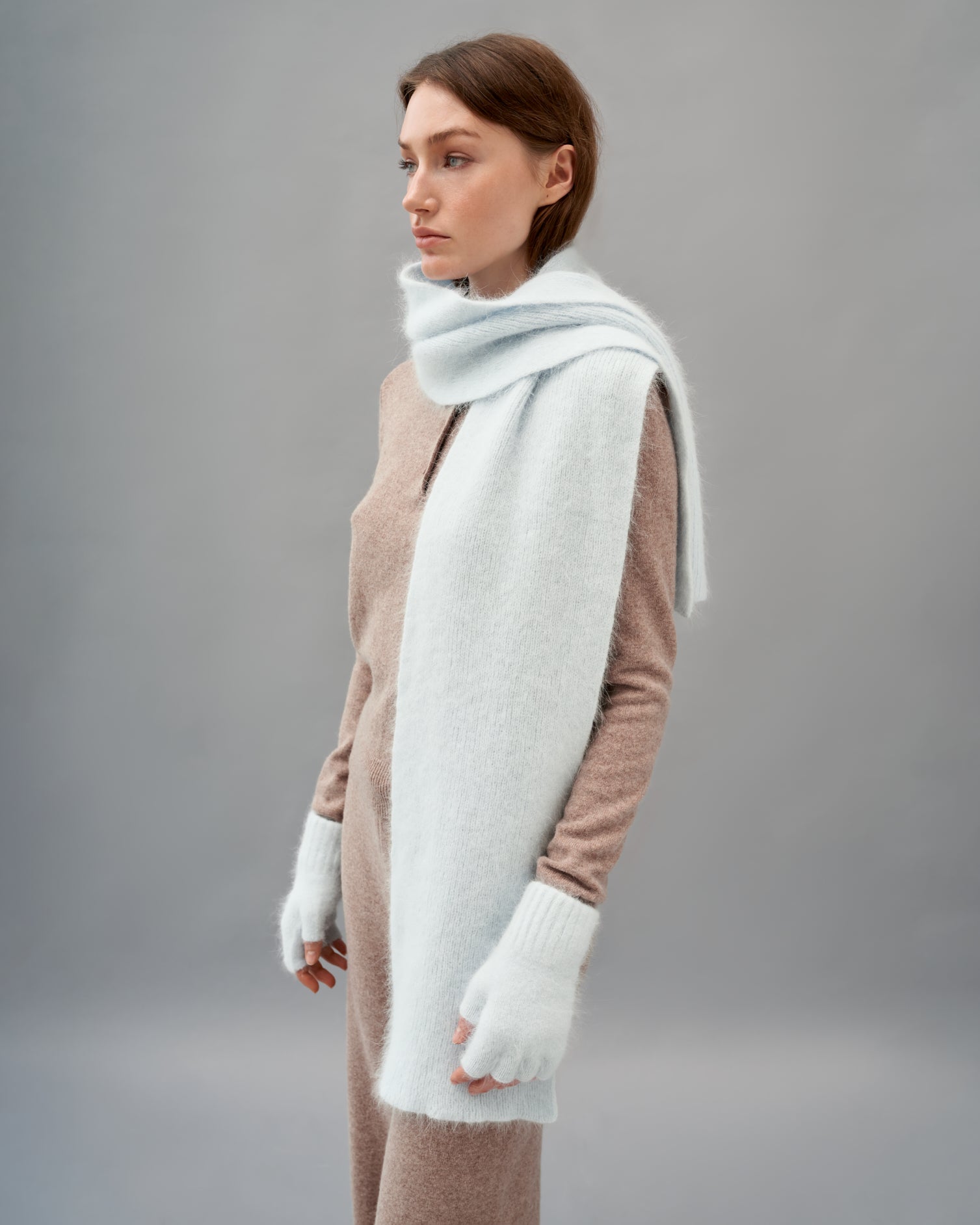 Angora blue fingerless gloves KATSURINA + JUL