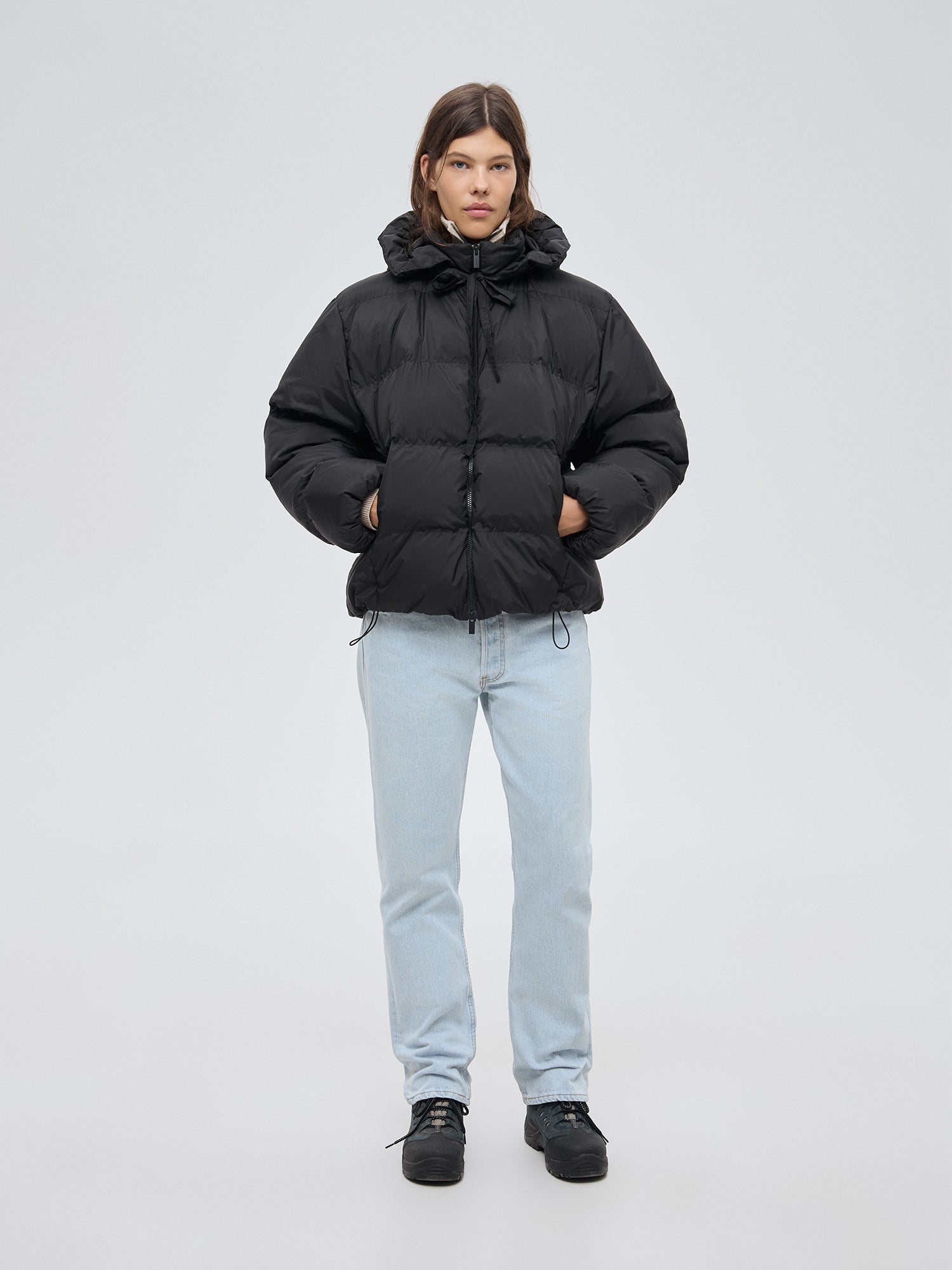 Aeris black down jacket