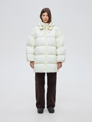 Cocoon milky down jacket