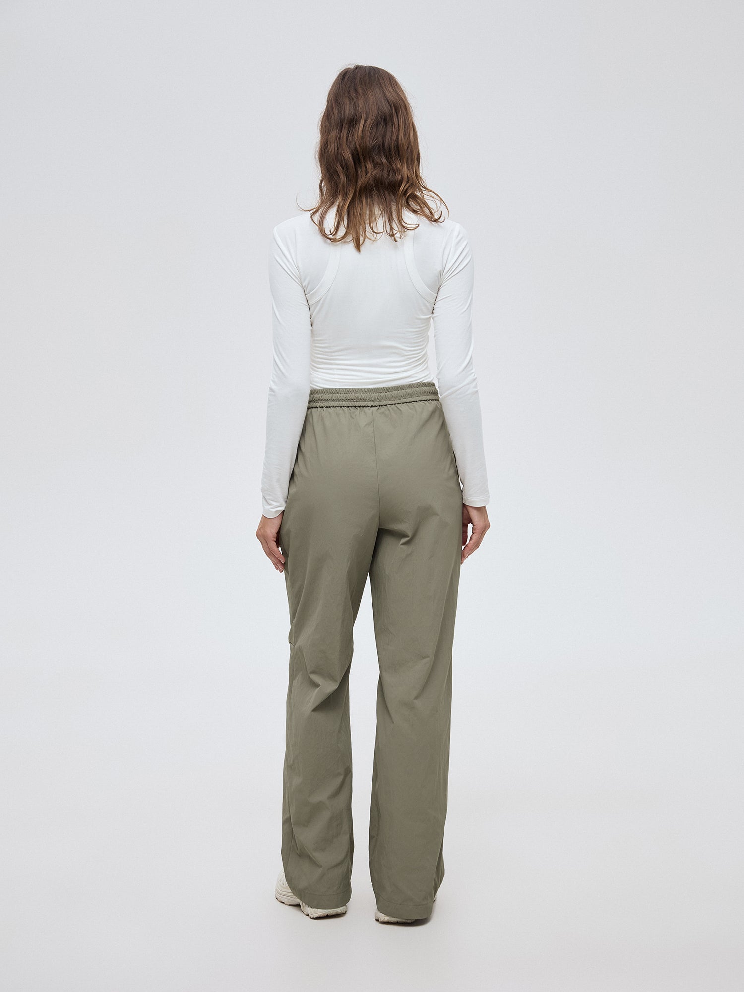 Nomad pants in khaki