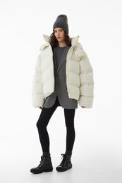 Short oversize down jacket milk