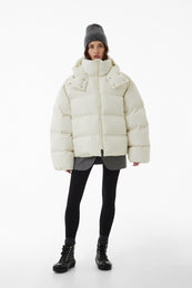 Short oversize down jacket milk