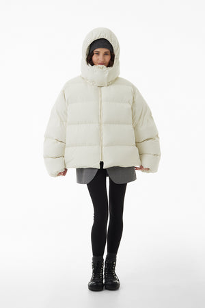 Short oversize down jacket milk