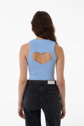 Tank top with a heart blue