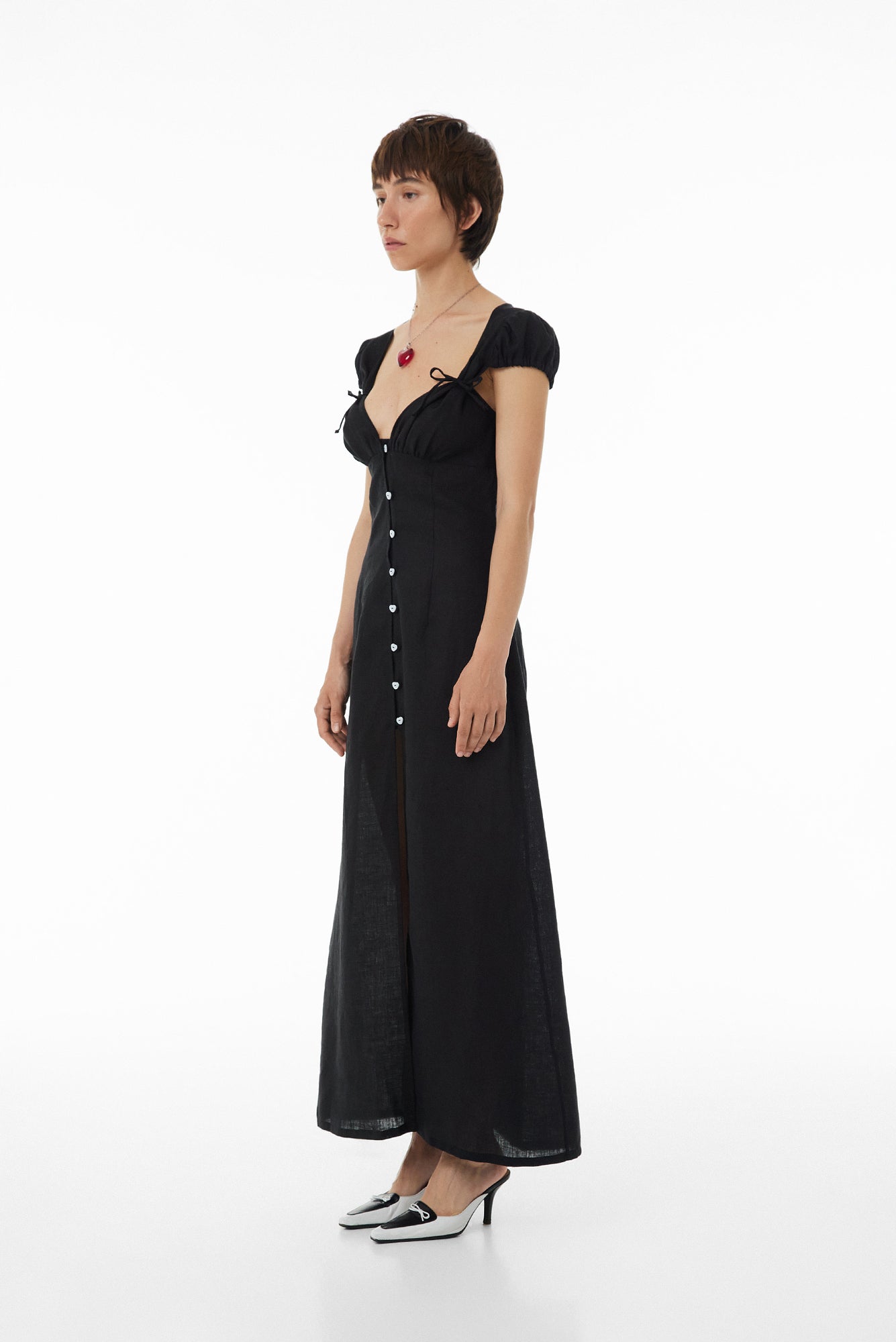 Linen dress with buttons SS23 black