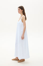 Long dress with bra and open back white