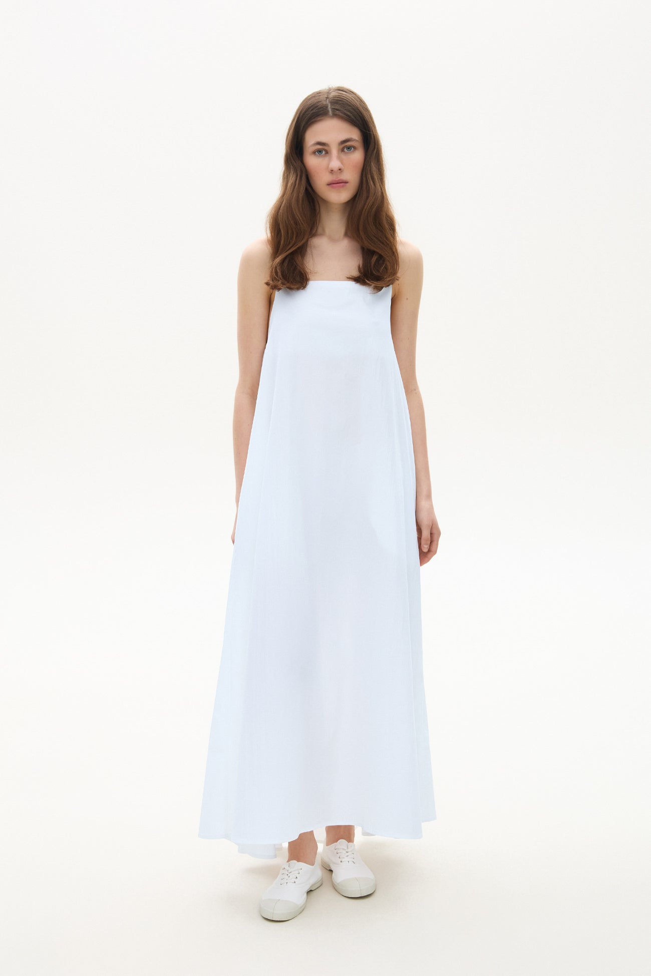 Long cotton dress with adjustable straps white