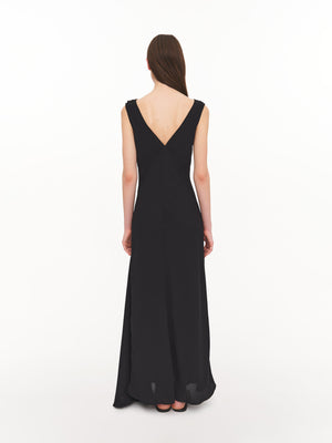 Maxi dress with deep neckline black