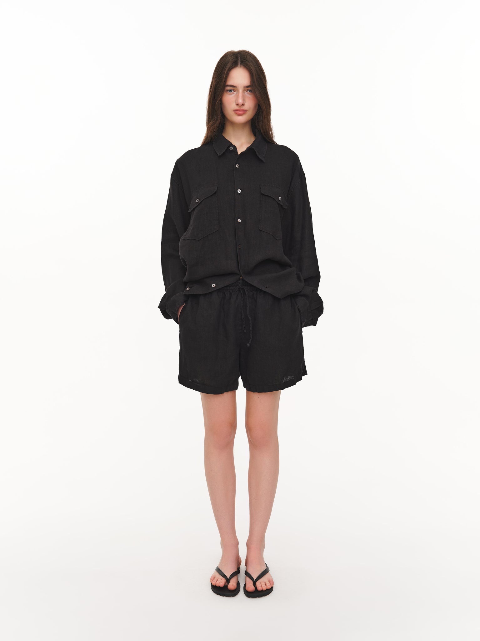 Basic linen shorts black