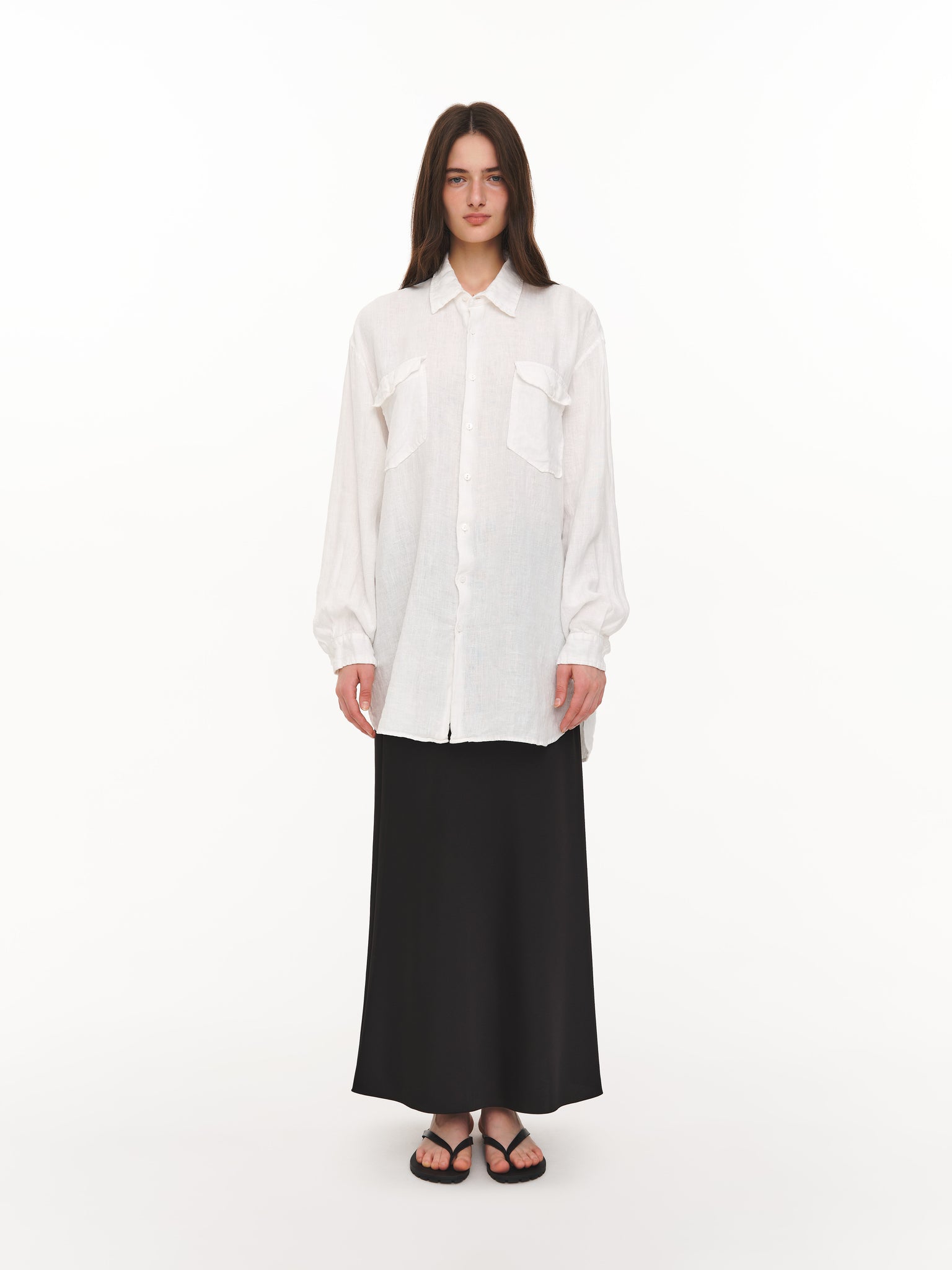 Loose-fit linen shirt white