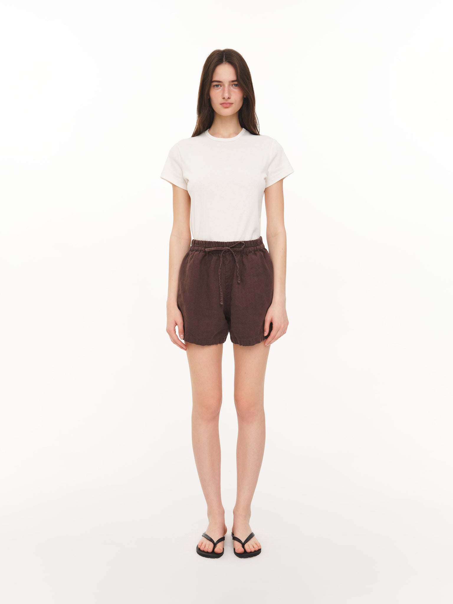 Basic linen shorts brown